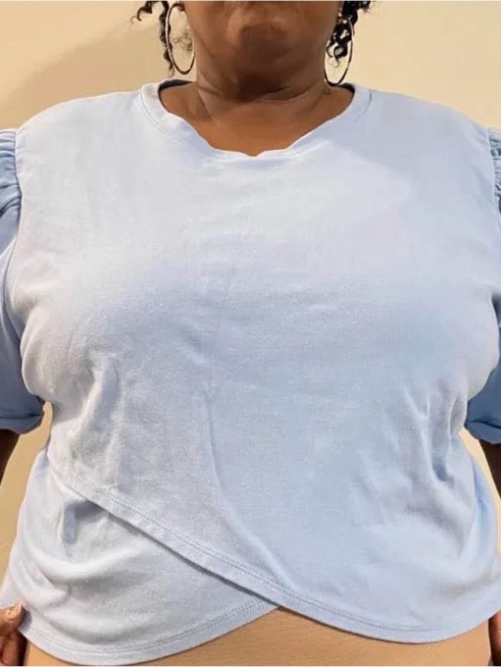 Versona light blue cropped shirt